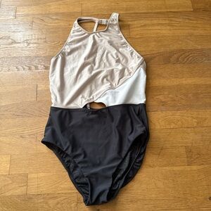 Five Dancewear Leotard Size LA